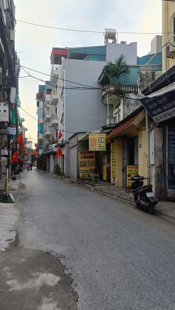 CẦN BÁN LÔ ĐẤT MẶT NGÕ - Ô TÔ TRÁNH - KINH DOANH NGỌC THỤY LONG BIÊN