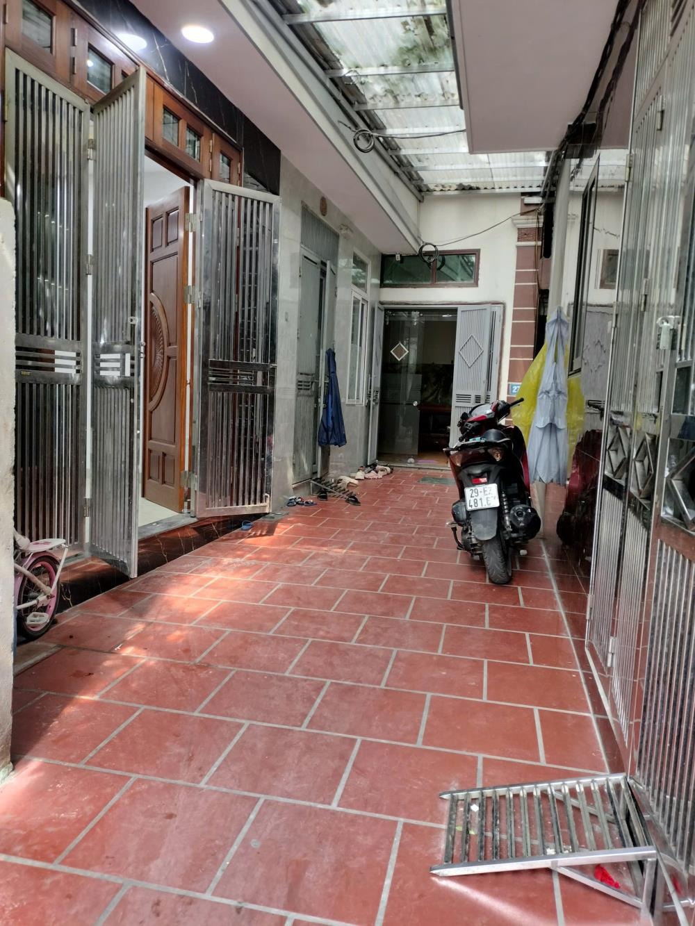 Bán nhà Hà Đông 5 tầng, Full Nội Thất, Giá Tốt - Gần Chợ Mậu Lương