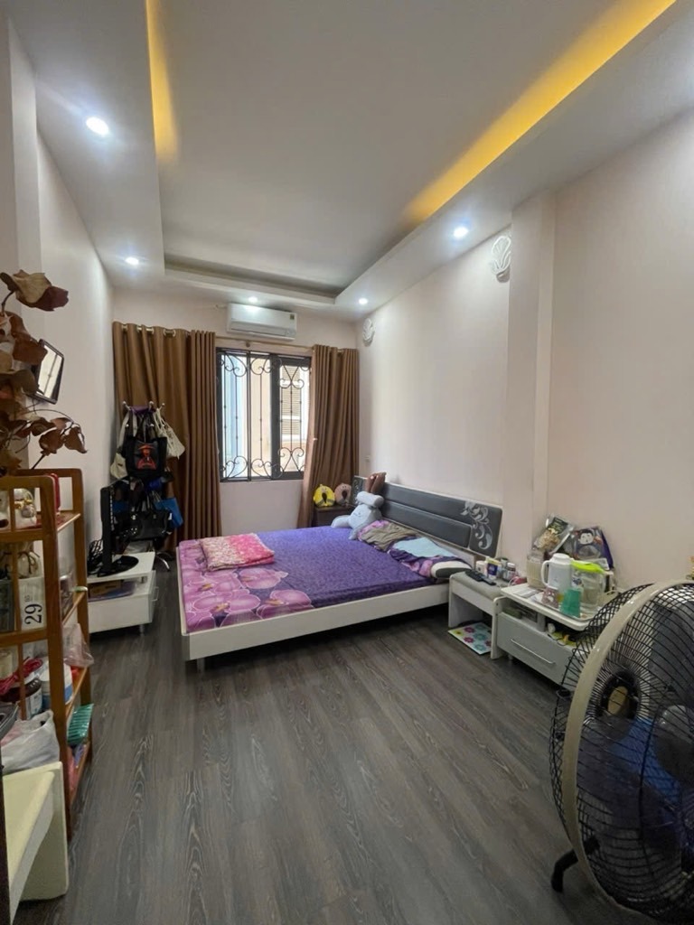 Bán nhà phố Ba Đình - 5 tầng, 46m² - 14.4 tỷ - Ngõ nông, Ô tô vào gần