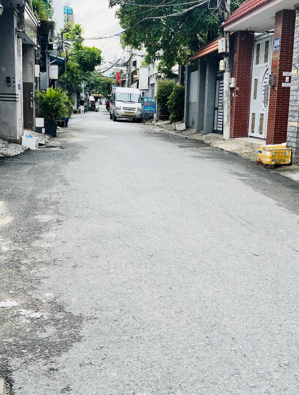 Bán Nhà Hẻm 220 Nguyễn Văn Khối, Gò Vấp: 2 Tầng, 5.3x23m, Giá 10.2 Tỷ