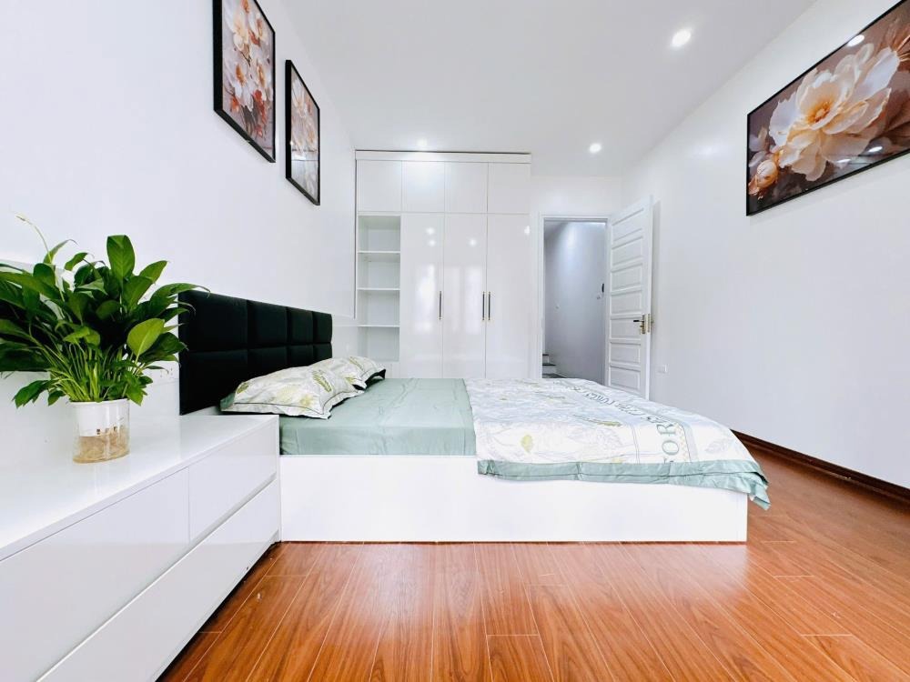 Võ Chí Công 35m² 5 Tầng, Mặt Tiền 3.8m - 7.8 Tỷ Full Nội Thất