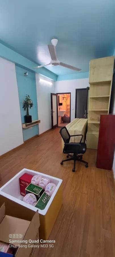 NHÀ ĐẸP Phố Nguyễn Lương Bằng 42m2 X 5 tầng mặt tiền 3.05m, 8.4 tỷ Đống Đa