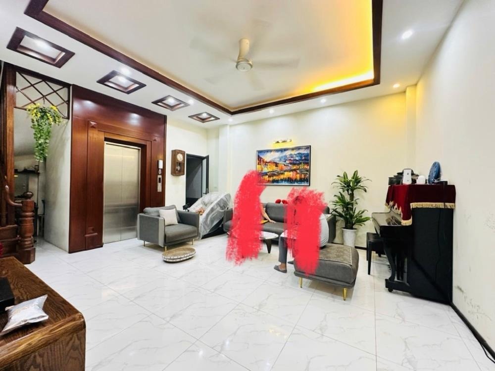 Nhà Đại La - Thang Máy - 2 Thoáng - Gần ĐH Bách Khoa, Kinh Tế Quốc Dân