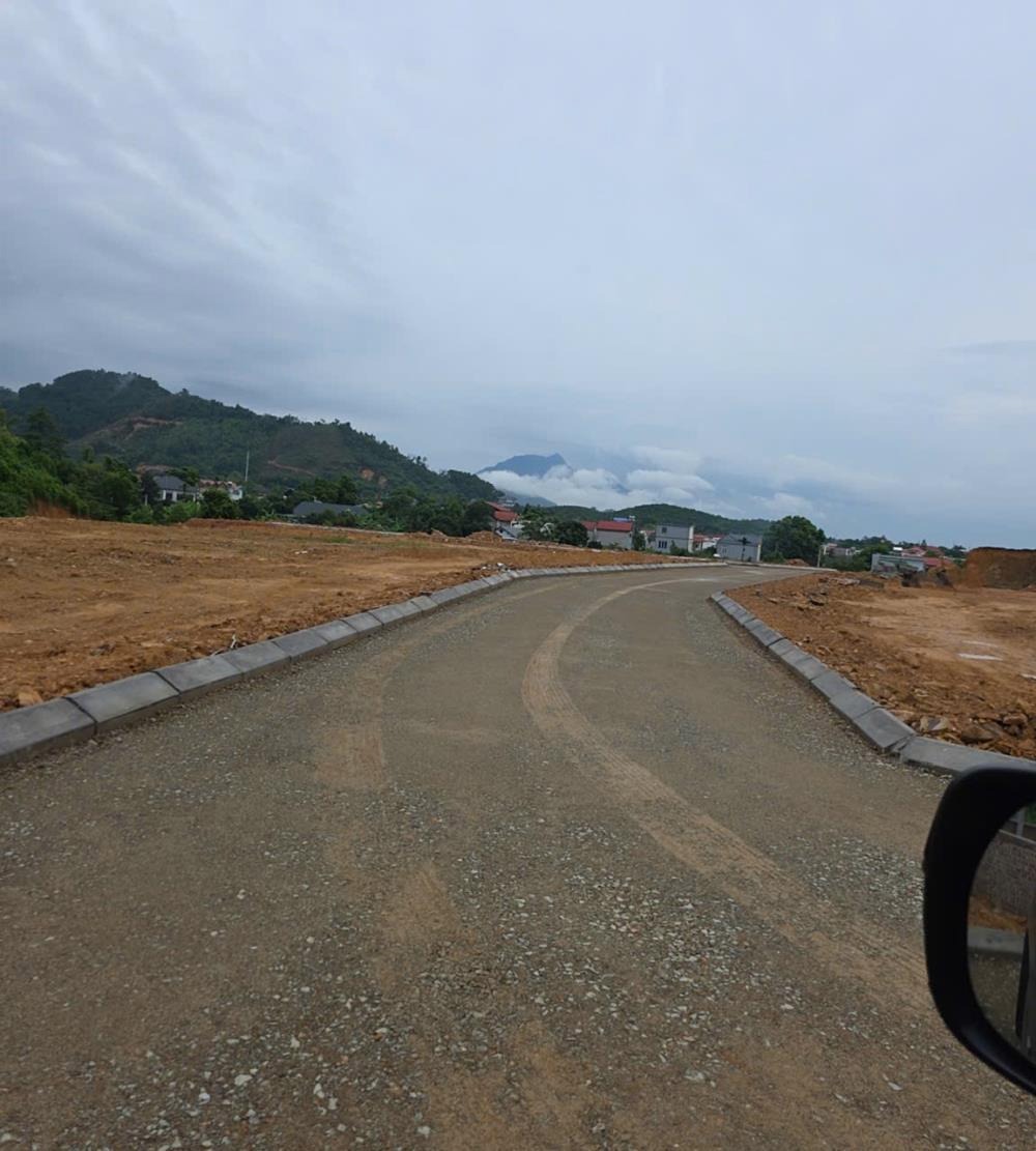 Bán Đất Vàng Đối Diện Đại Học Quốc Gia Hà Nội - Vị Trí Đắc Địa, Giá Tốt