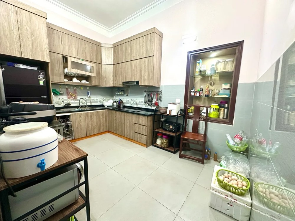 BÁN NHÀ RIÊNG Láng Hạ 57M2 X 3 Tầng X 13.6 Tỷ Đống Đa Hà Nội