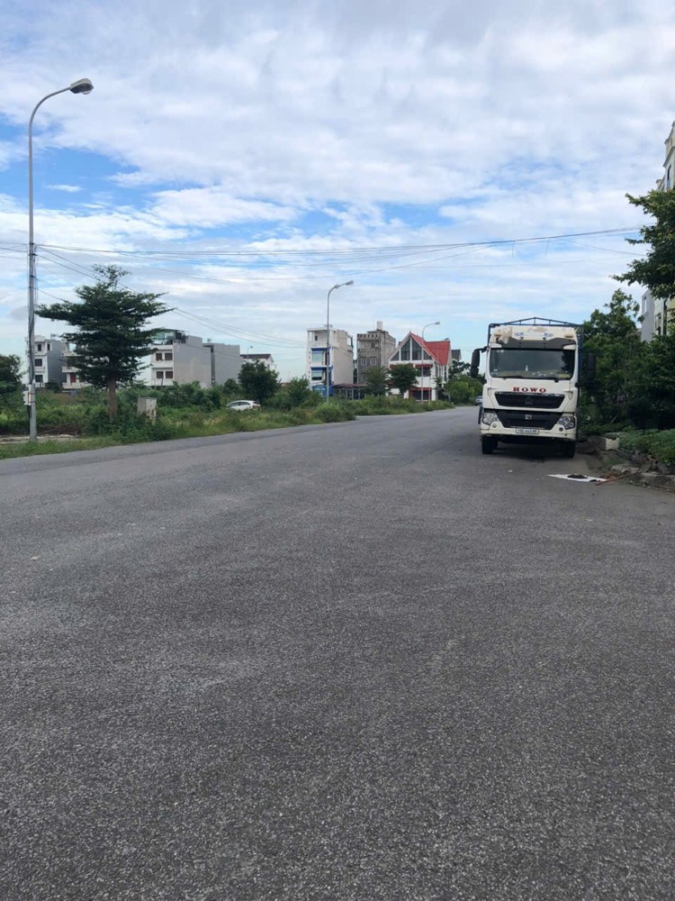 4.x tỷ 77,8m2 Lô góc TĐC AD5 Dương Kinh Zalo 0567222555