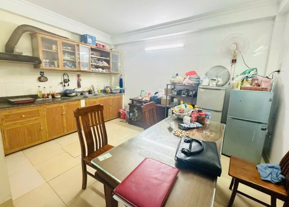 HIẾM – PHỐ HỒ TÙNG MẬU, NHÀ DÂN XÂY CHẮC CHẮN, Ô TÔ GẦN – 5 TẦNG, 45M2, NHỈNH 200 TRIỆU