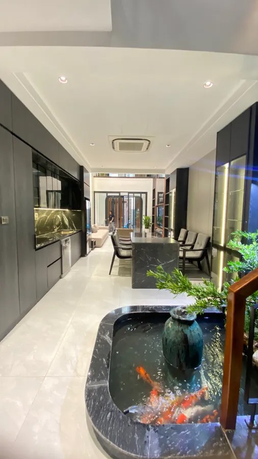 NHÀ ĐẸP DÂN XÂY 5 TẦNG Phố Ngọc Thụy 65m2 mặt tiền 4.1m, 16.8 Tỷ Long Biên Hà Nội