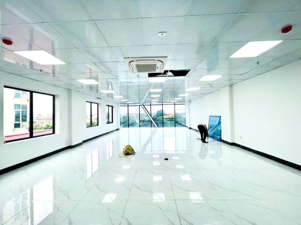 Mặt Phố La Thành - Lô Góc Vỉa Hè - Kinh Doanh Đỉnh Cao - Giá Cao