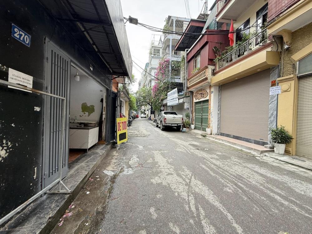 Bán Nhà Kim Đồng 321m2 - Mặt Tiền Rộng, Ô Tô Vào Cửa, Giá Tốt