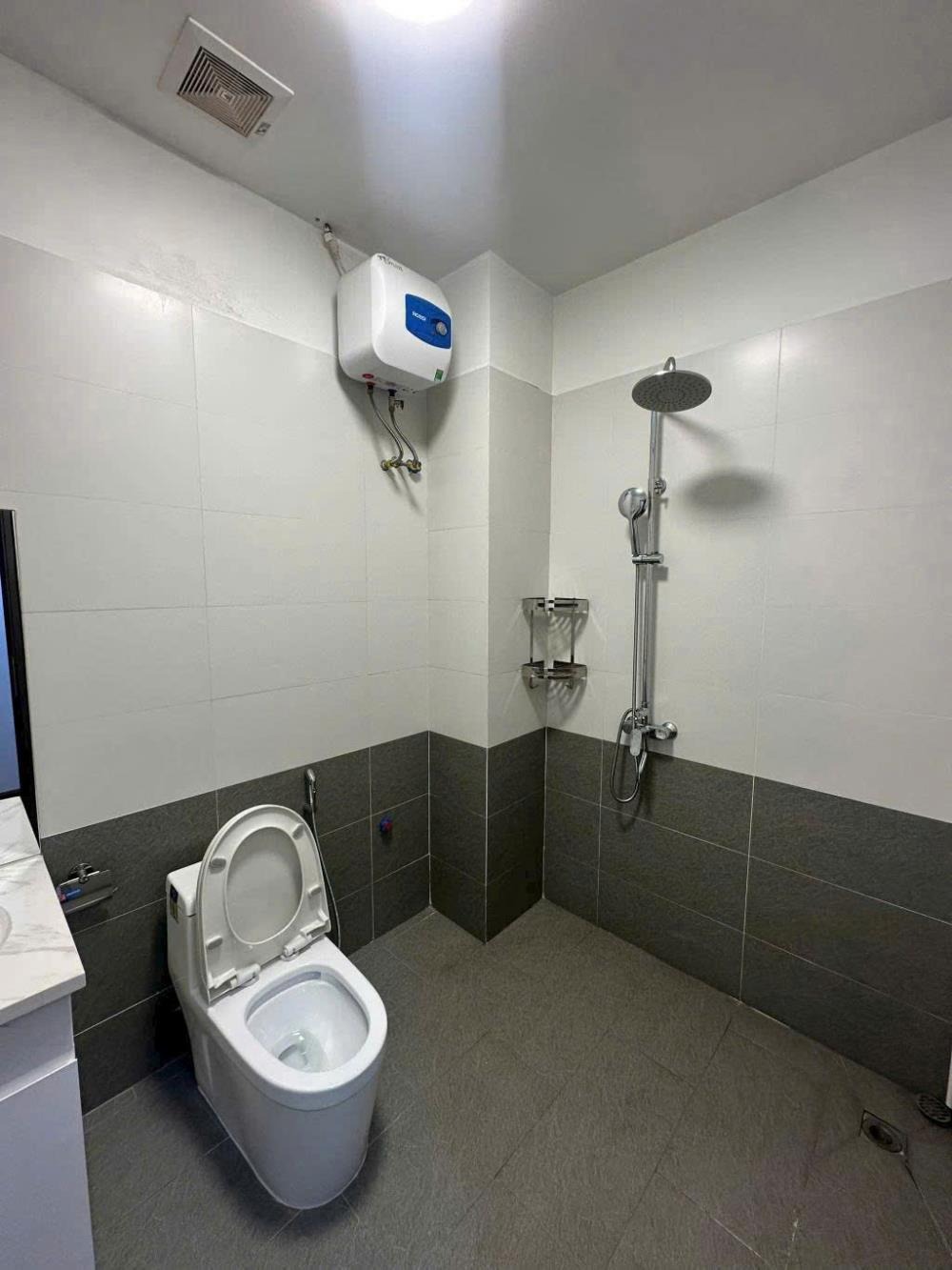 Bán nhà Thạch Bàn, Cổ Linh - 500m AEON, Cầu Vĩnh Tuy - 7.85 tỷ