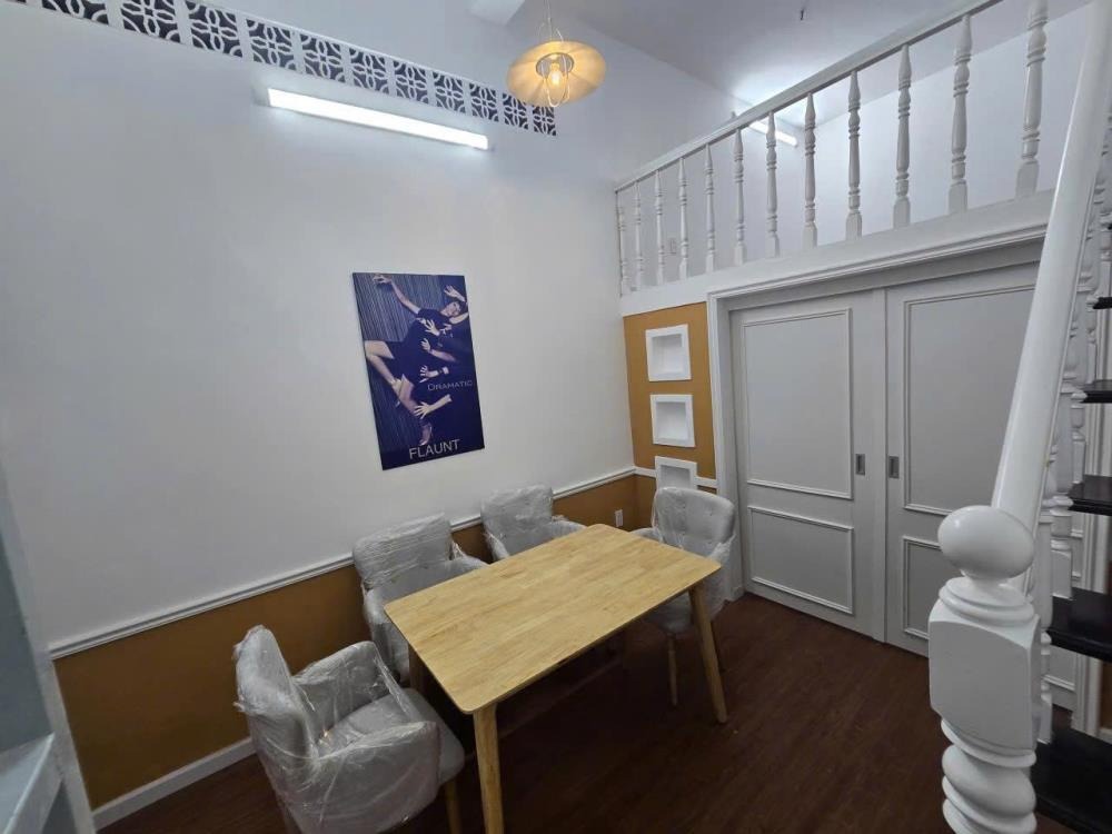 Bán Căn Hộ Tập Thể Nguyễn Chí Thanh, Quận 10 - Giá 1.9 Tỷ