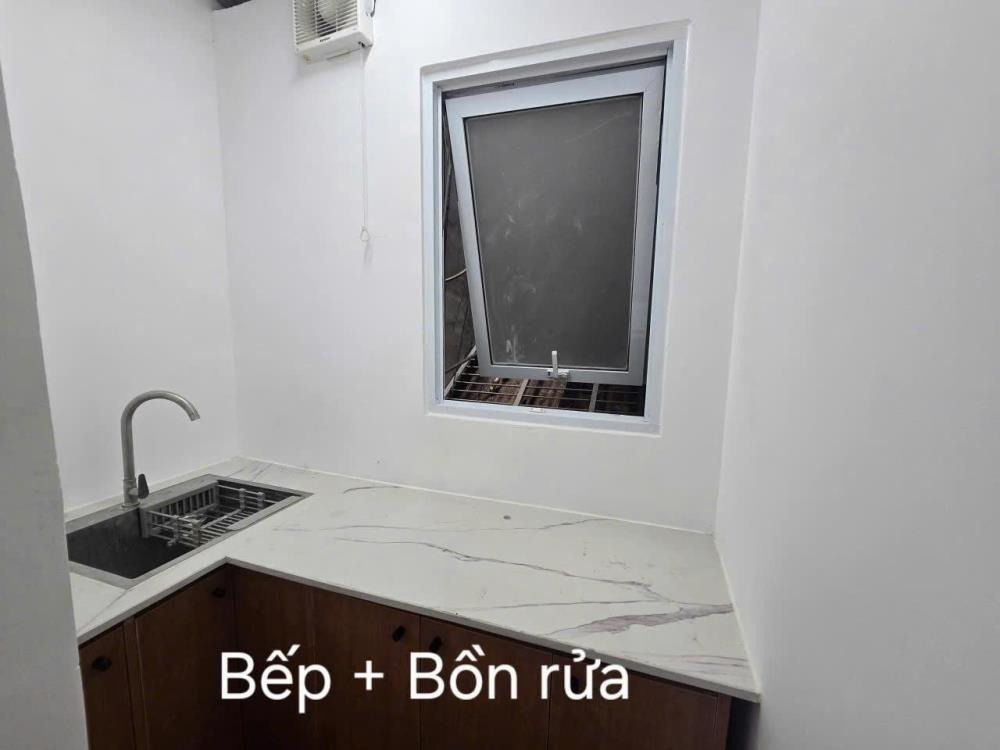 Bán Căn Hộ Tập Thể Nguyễn Chí Thanh, Quận 10 - Giá 1.9 Tỷ