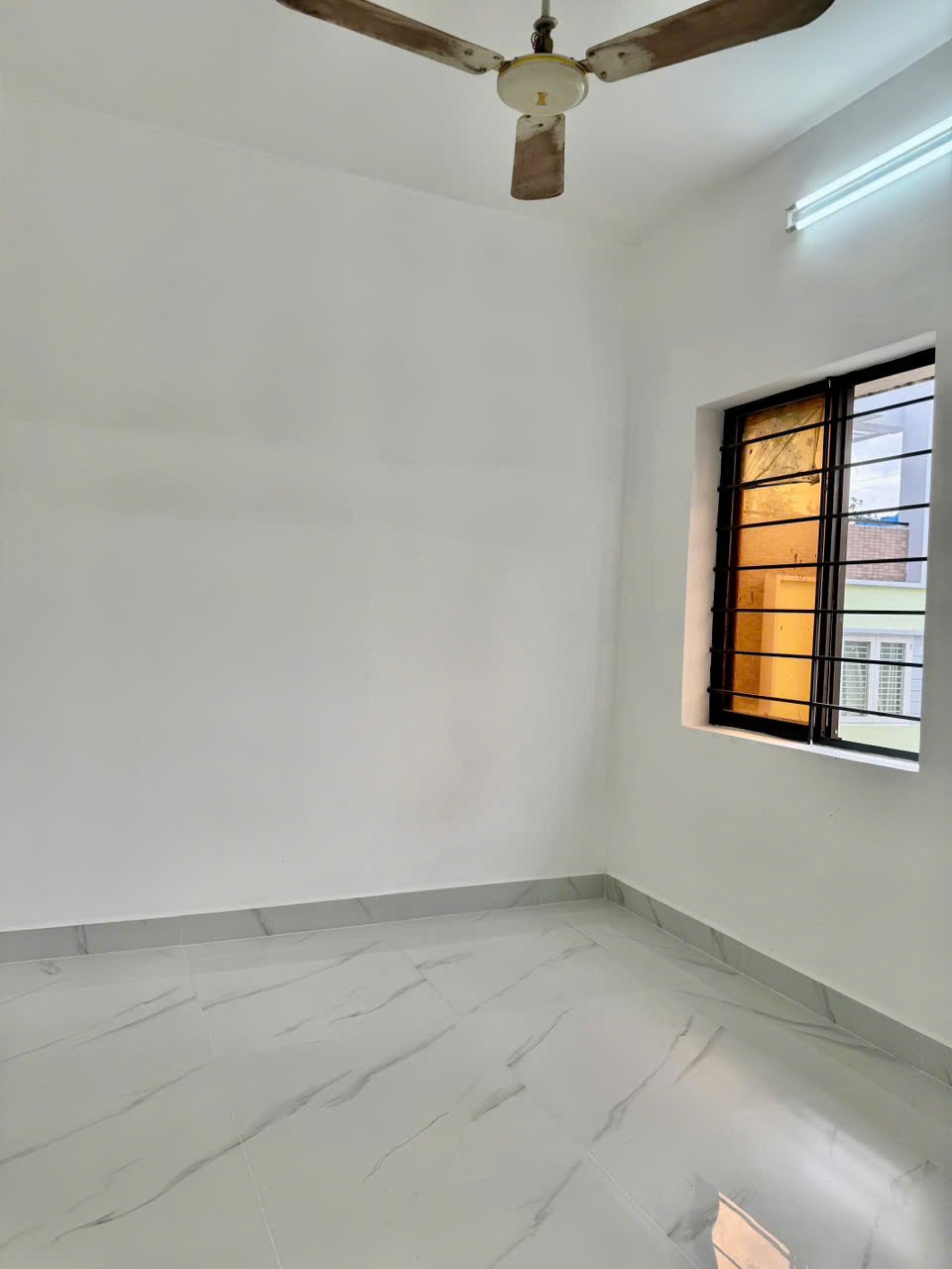 Bán Căn Hộ Góc CMT8, Quận 10 – 52m² – Giá 2.35 Tỷ