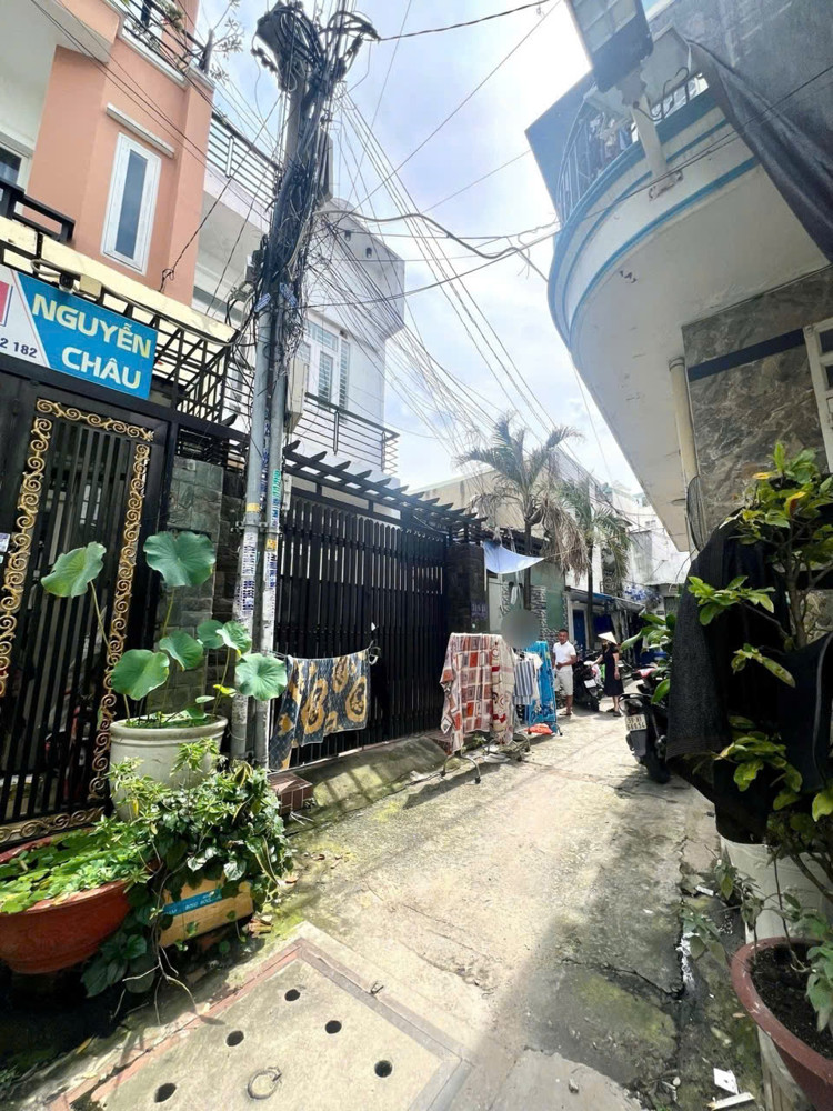 Bán nhà đẹp 319 đường Lê Trọng Tấn,4x22, P. Sơn Kỳ, Q. Tân Phú