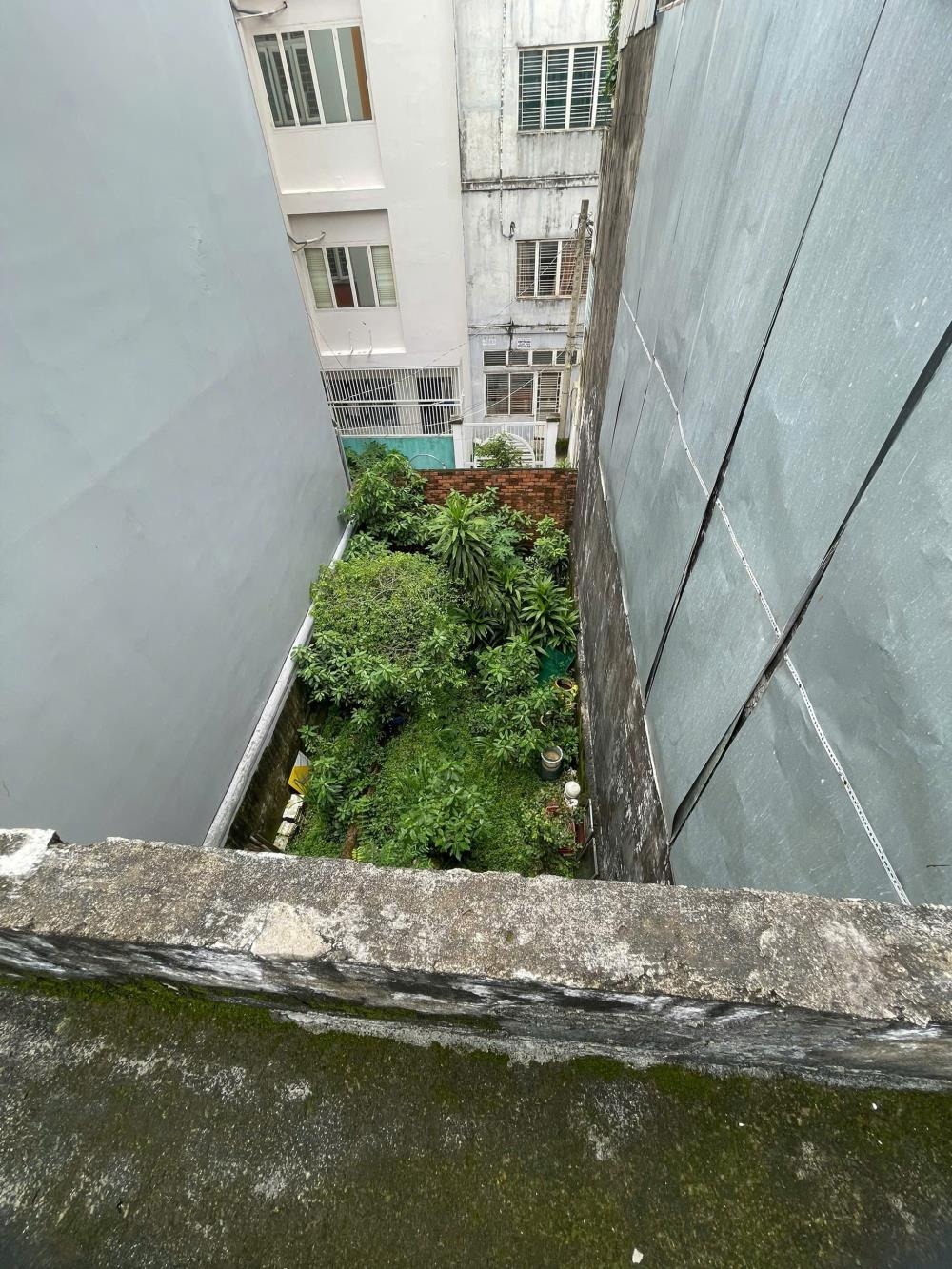 Bán Nhà 2 Mặt Tiền Đắc Địa, 142m² - Vị Trí Vàng, Tiềm Năng Đầu Tư