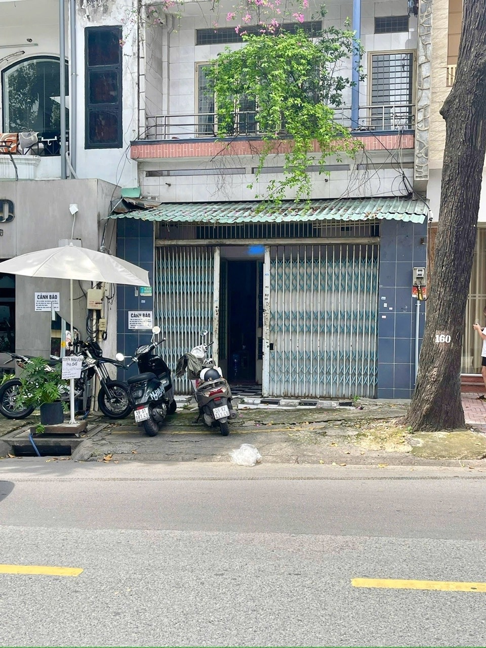 Bán Nhà 2 Mặt Tiền Đắc Địa, 142m² - Vị Trí Vàng, Tiềm Năng Đầu Tư