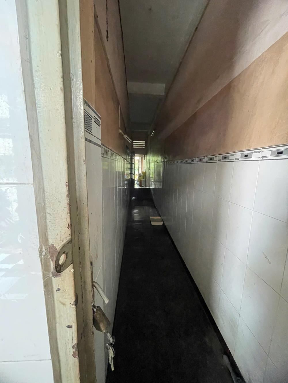Bán Nhà 2 Mặt Tiền Đắc Địa, 142m² - Vị Trí Vàng, Tiềm Năng Đầu Tư