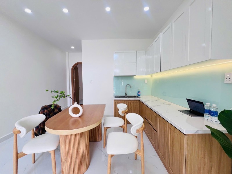 Mới Đẹp Thiết Kế Hiện Đại HXH 64m² (4 x 16m) Gồm 3PN Giá Nhỉnh 4 Đồng