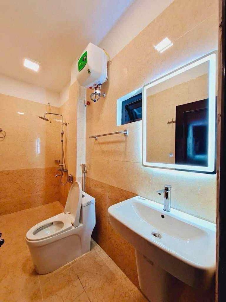 Lên liên tục cho anh chị siêu phẩm 5 tầng tại Vân Canh với mức giá yêu thương bậc nhất khu vực