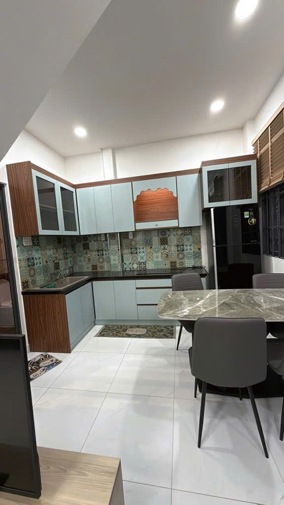 NHÀ MỚI NGUYỄN VĂN CÔNG , 5P QUA SÂN BAY - DTSD 60M2 - 2PN NGANG 5,8M - KHÔNG LỘ GIỚI