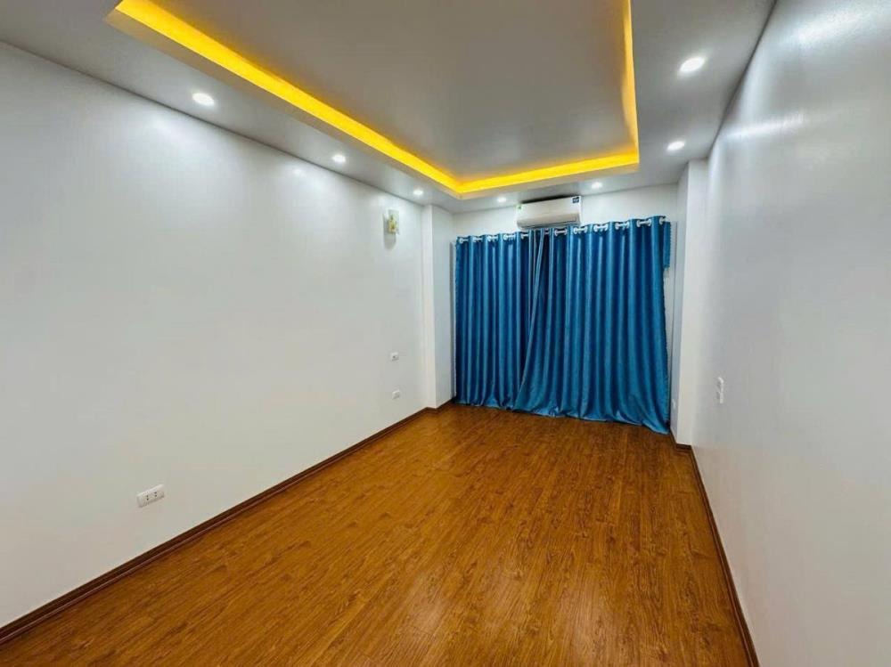 Bán nhà mới xây gần Đại sứ quán Hàn Quốc, Ngoại Giao Đoàn - Vị trí đẹp, giá tốt