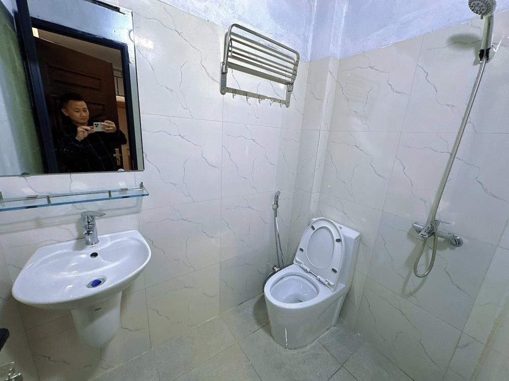 Bán CCMN Cầu Giấy - 19 Phòng Khép Kín - Dòng Tiền 1 Tỷ/Năm