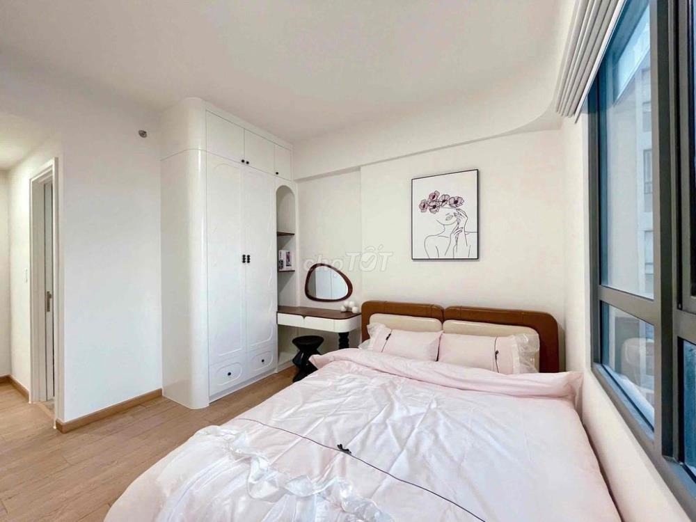 Căn hộ 54m2, 2 tỷ 2 Tân Sơn Nhất - View Trung Tâm, Sổ Hồng, Nội Thất Cao Cấp