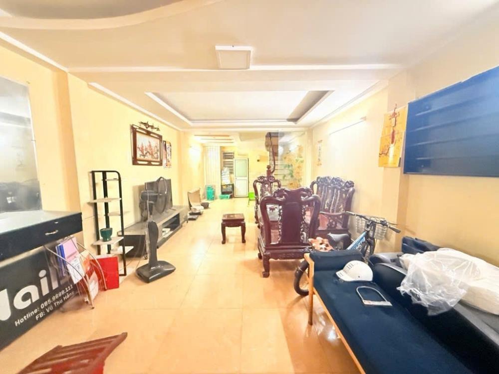 Bán nhà đẹp Hoàng Hoa Thám, Tây Hồ - 42m² - 13 tỷ