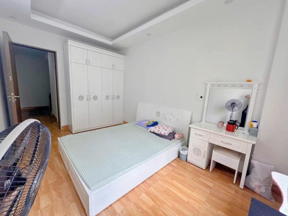 Bán nhà riêng Mỹ Đình 5 tầng, 3 phòng ngủ - Giá 6.75 tỷ