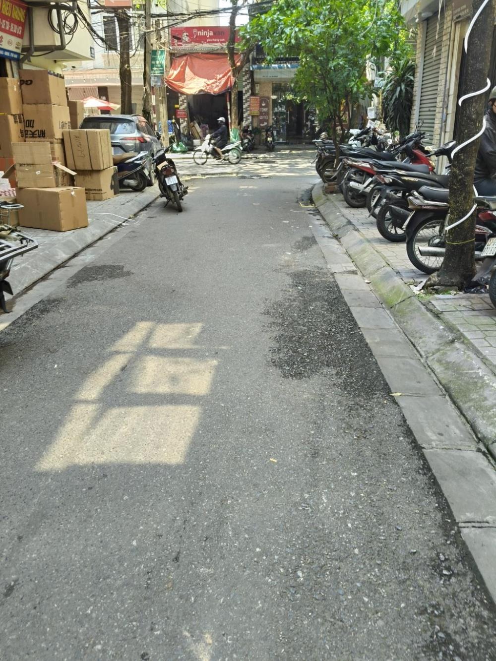 Bán nhà Tam Trinh 91m2, Ô Tô Vào Cửa, Giá 36 Tỷ - Vị Trí Đắc Địa