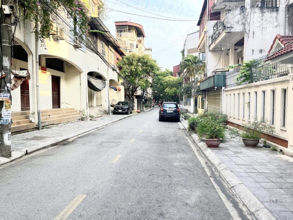 Bán nhà Tam Trinh 91m2, Ô Tô Vào Cửa, Giá 36 Tỷ - Vị Trí Đắc Địa