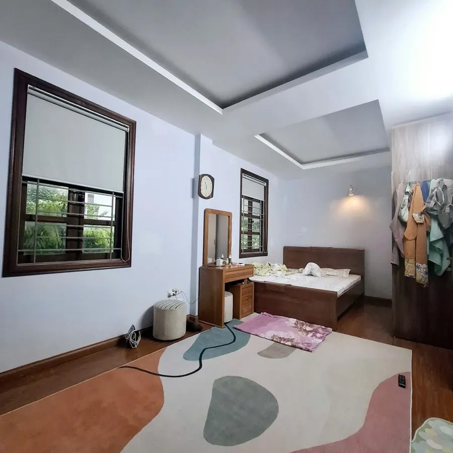 NHÀ ĐẸP DÂN XÂY Phố Bồ Đề 35m2 X 5 Tầng MT 4.5M 7.5 Tỷ Long Biên Hà Nội