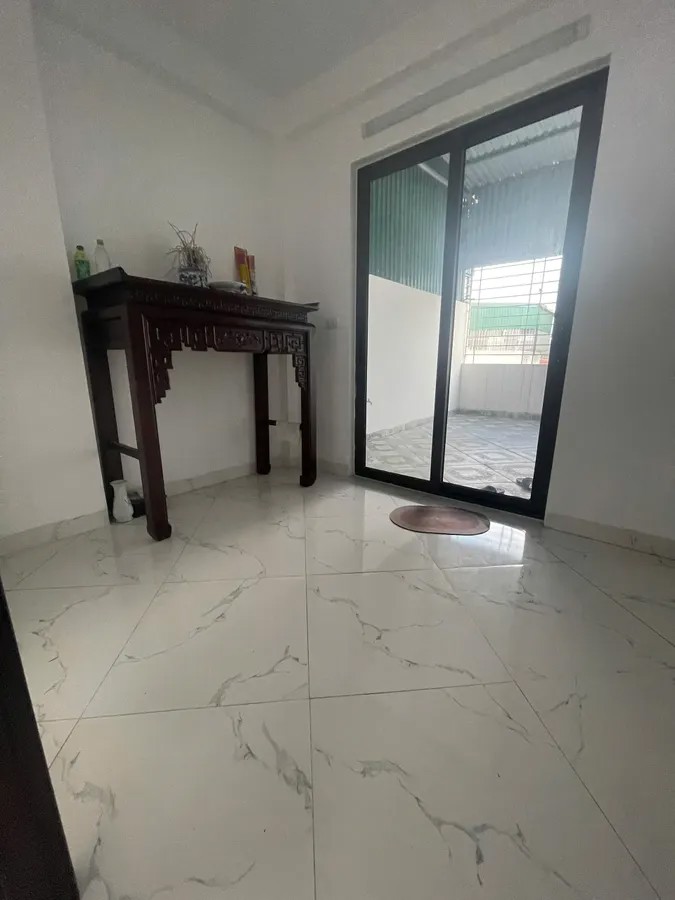 NHÀ ĐẸP Ô TÔ CHÁNH VÀO  NHÀ Đức Giang 30m2 X 5 tầng,7.65 tỷ Long Biên Hà Nội