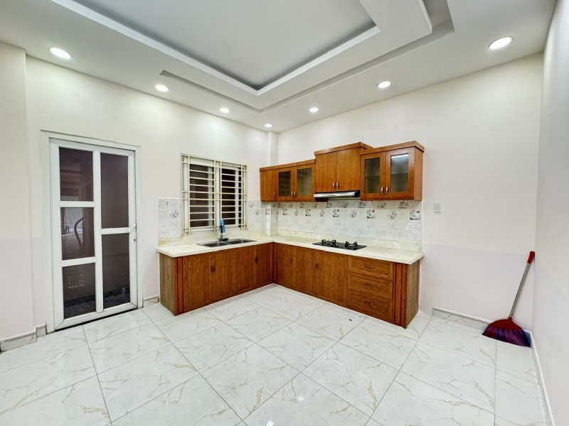 Bán nhà Đường Dương Đình Hội, P. Tăng Nhơn Phú, DT 58 m2, 4 tầng, 4PN, SH, 6.4 tỷ