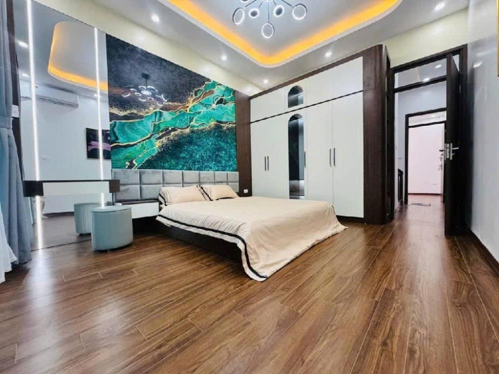 Nhà Đẹp Trường Chinh - Đống Đa: Lô Góc 50m², 5 Tầng, Kinh Doanh, Full Nội Thất