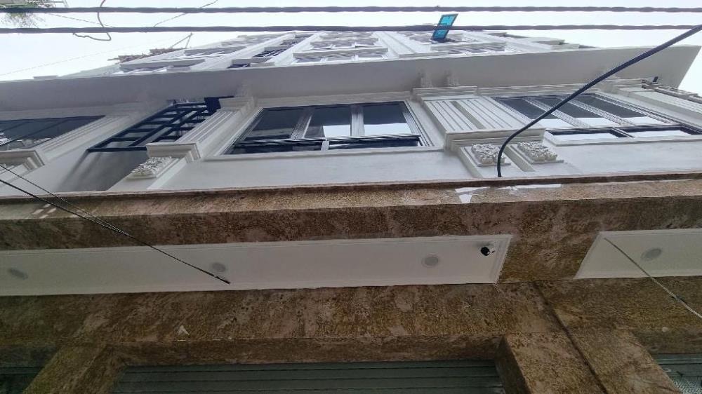 Bán tòa nhà Phú Diễn 7 tầng, 22 phòng, doanh thu 1.2 tỷ/năm - Đầu tư sinh lời cao