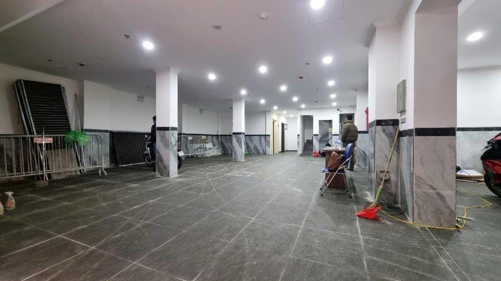 Bán tòa nhà Phú Diễn 7 tầng, 22 phòng, doanh thu 1.2 tỷ/năm - Đầu tư sinh lời cao