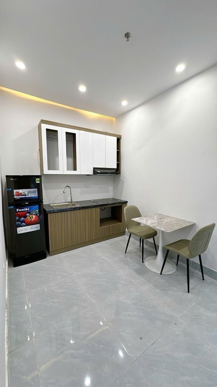 Bán nhà 7 tầng, thang máy, lô góc Lê Quang Đạo - 24.5 tỷ