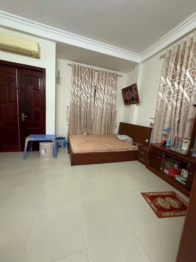 Nhà 5 Tầng Trần Duy Hưng - Lô Góc 2 Mặt Thoáng - 8.6 Tỷ