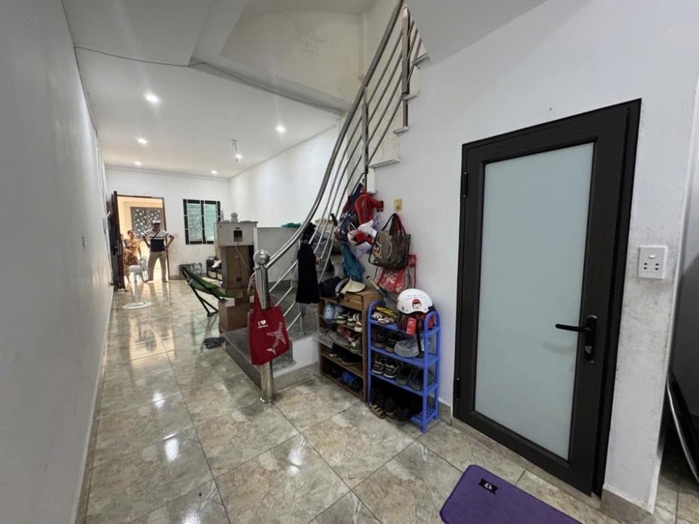 Bán nhà liền kề Tân Trại, Phú Cường 46m2, 3 tầng, ô tô đỗ cửa