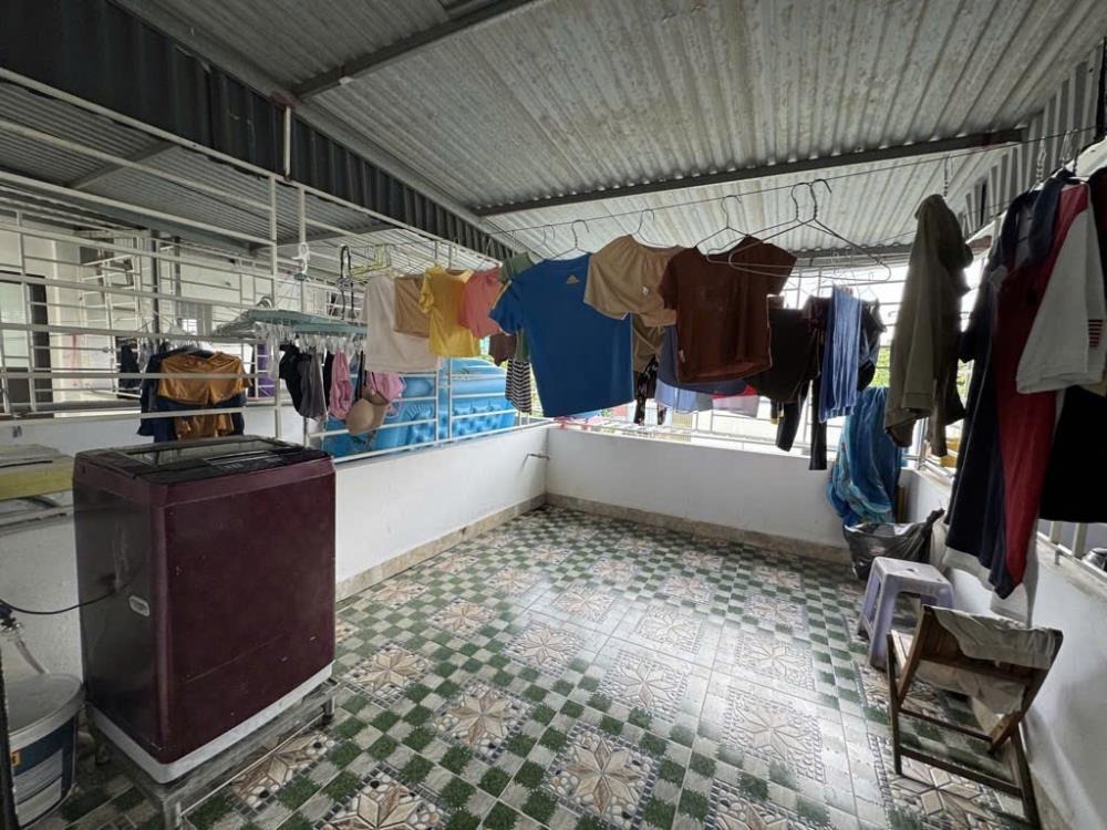 Bán nhà liền kề Tân Trại, Phú Cường 46m2, 3 tầng, ô tô đỗ cửa
