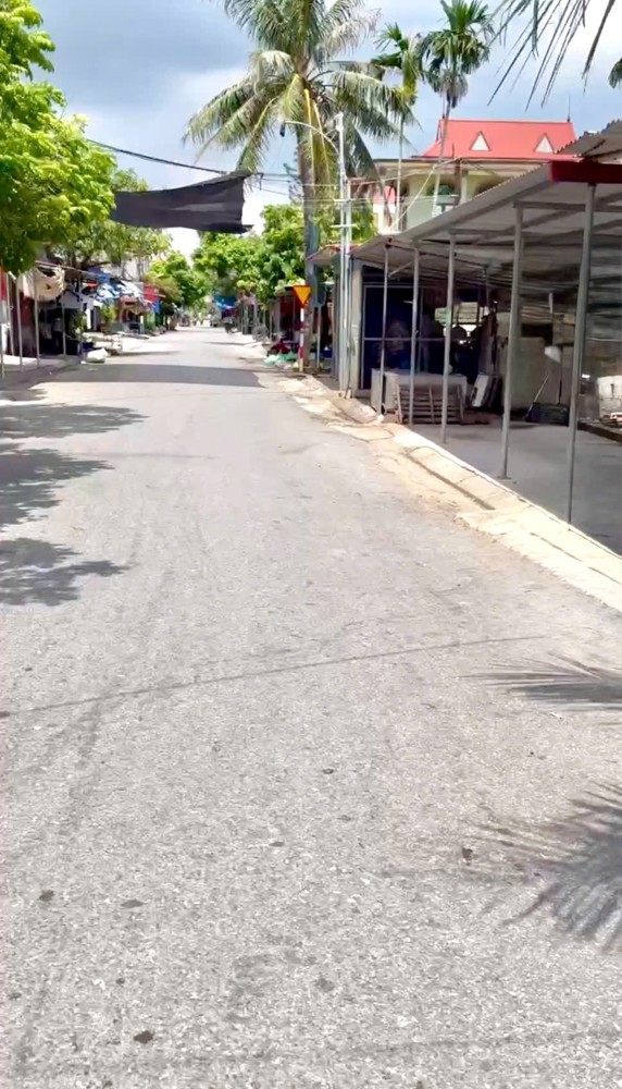 1.3xx tỷ - 60m2 lô góc gần chợ Sang Minh Tân Dương Kinh Zalo 0567222555