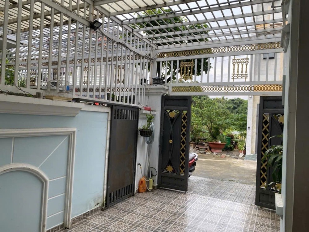Nhà đẹp SHR Vuông 2 tầng HXH né 118m2 – Thạnh Xuân 40 Quận 12 SS