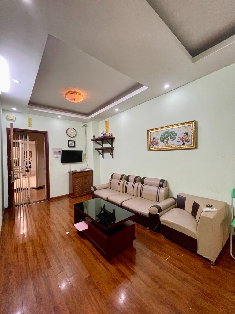 Chung Cư Nam Trung Yên 4 Tỷ - 2PN View Đẹp - SĐCC