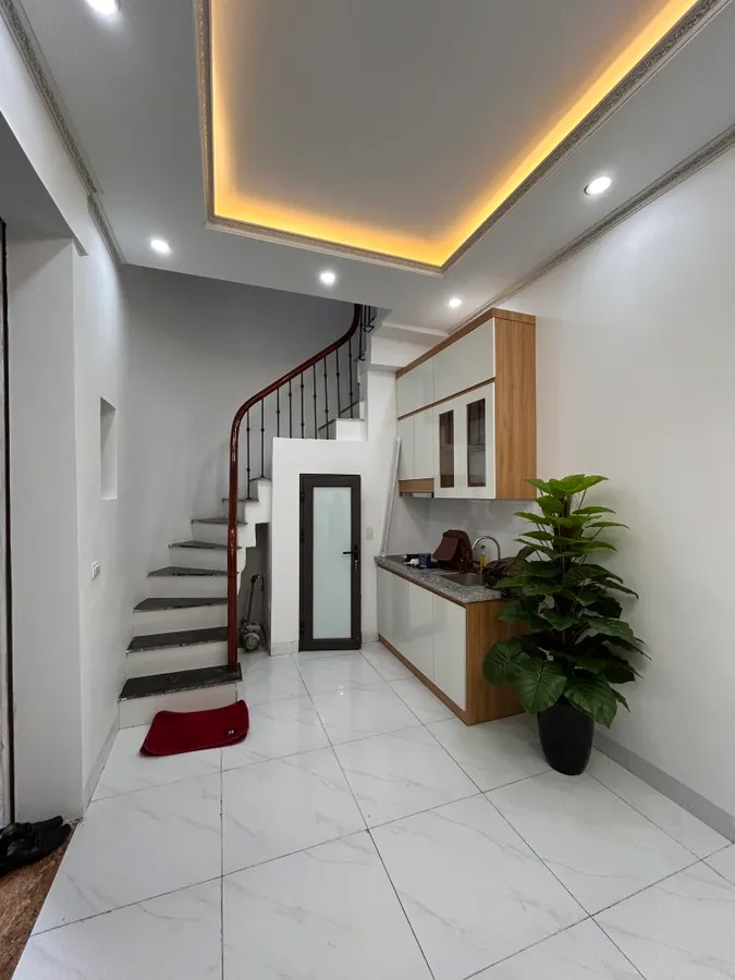 NHÀ MỚI FULL NỘI THẤT Văn Chương 30m2 X 5 tầng MT 3.6m, 6.8 tỷ Đống Đa-Hà Nội