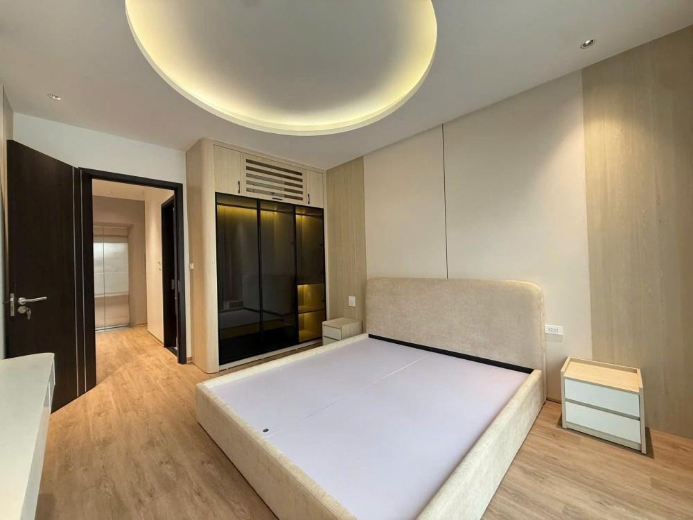 Bán nhà Phúc Đồng, Long Biên: Thang Máy, Ô Tô Tránh, Gần Aeon Long Biên