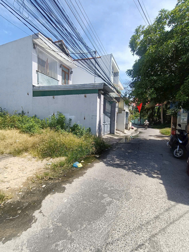 Cần bán nhà 1 tầng, cách đường Nguyễn Khuyến chỉ 80m, hẻm ô tô, gần chợ Vĩnh Hải