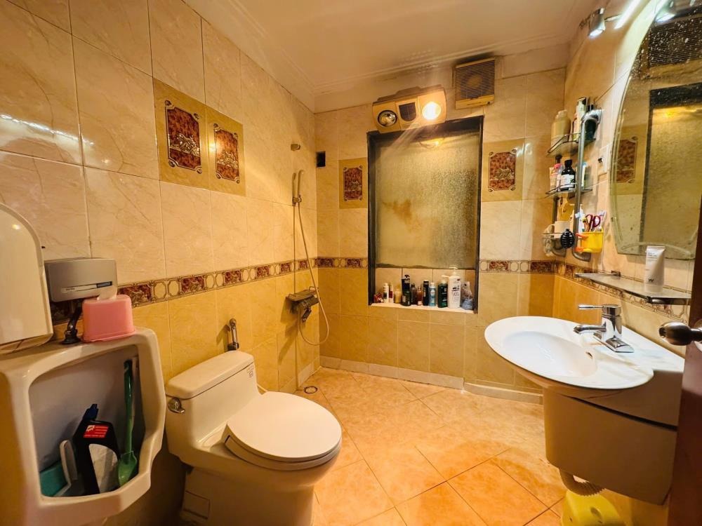 Bán nhà Cầu Giấy phân lô ô tô - 55m2, 4 tầng, 21.5 tỷ