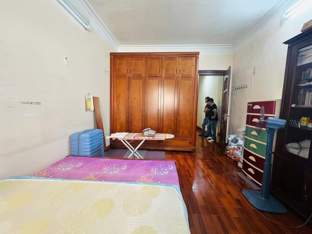 Bán nhà Cầu Giấy phân lô ô tô - 55m2, 4 tầng, 21.5 tỷ